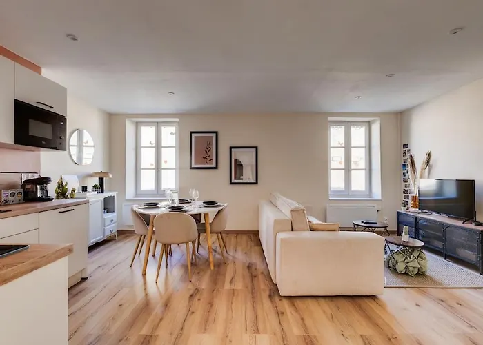 Apartamento Chez Seb - Raffine Et Accueillant